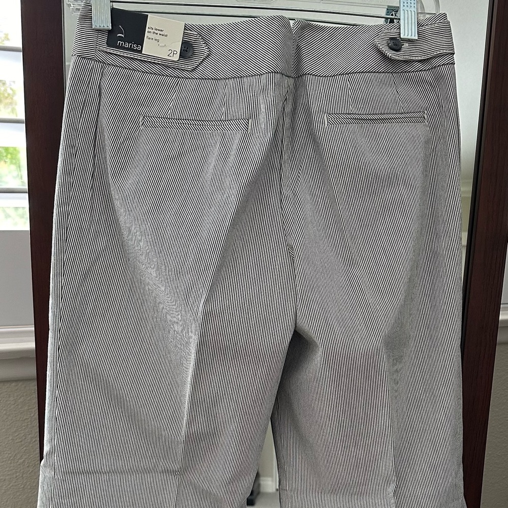 Ann Taylor Loft petite trouser size 2P (New with tags)